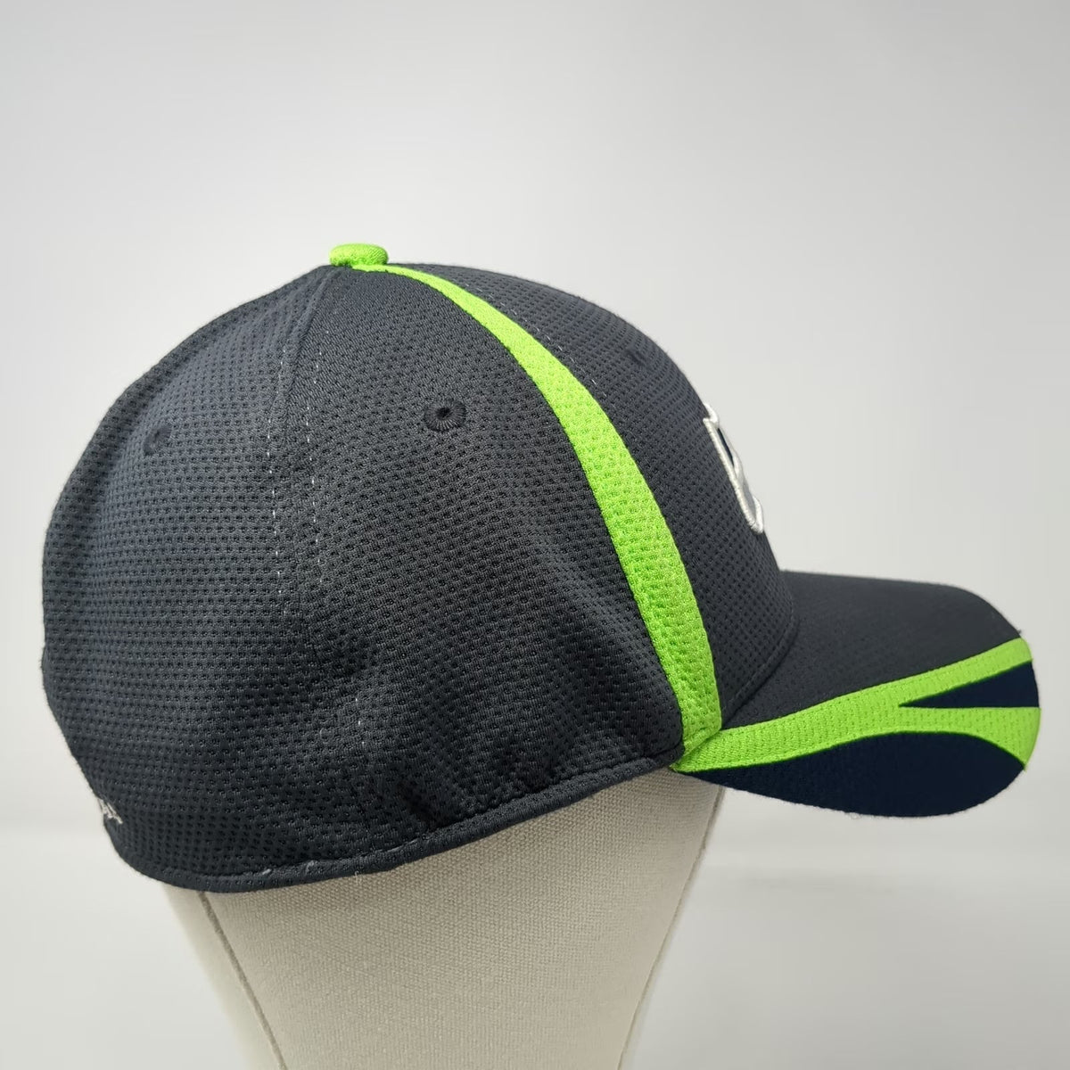 New Era Seattle Seahawks NFL Gray Green Blue White L 39THIRTY Stretch Fit Hat