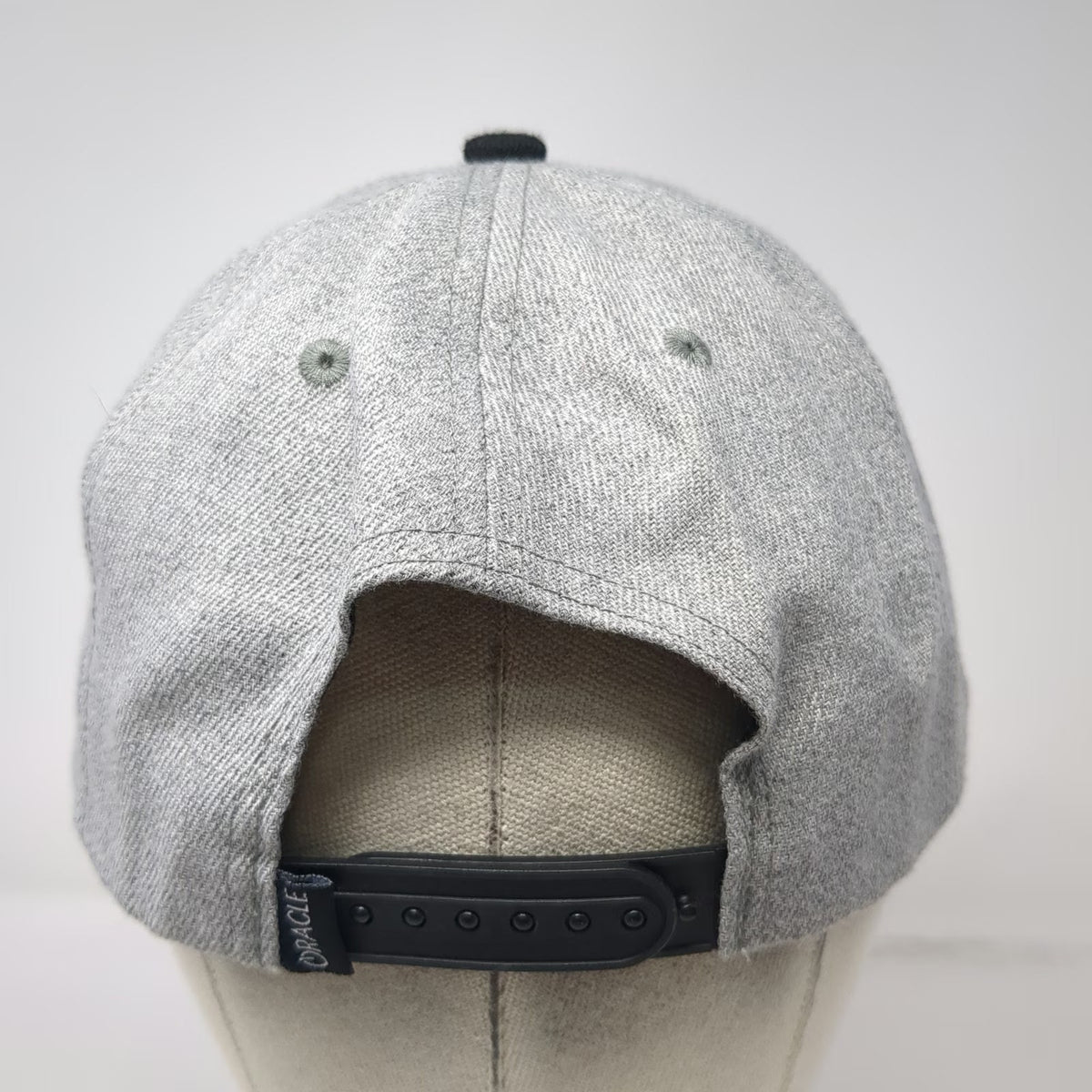 Oracle Lighting Snapback Hat Gray Black One Size Flat Brim Logo Patch Two Tone