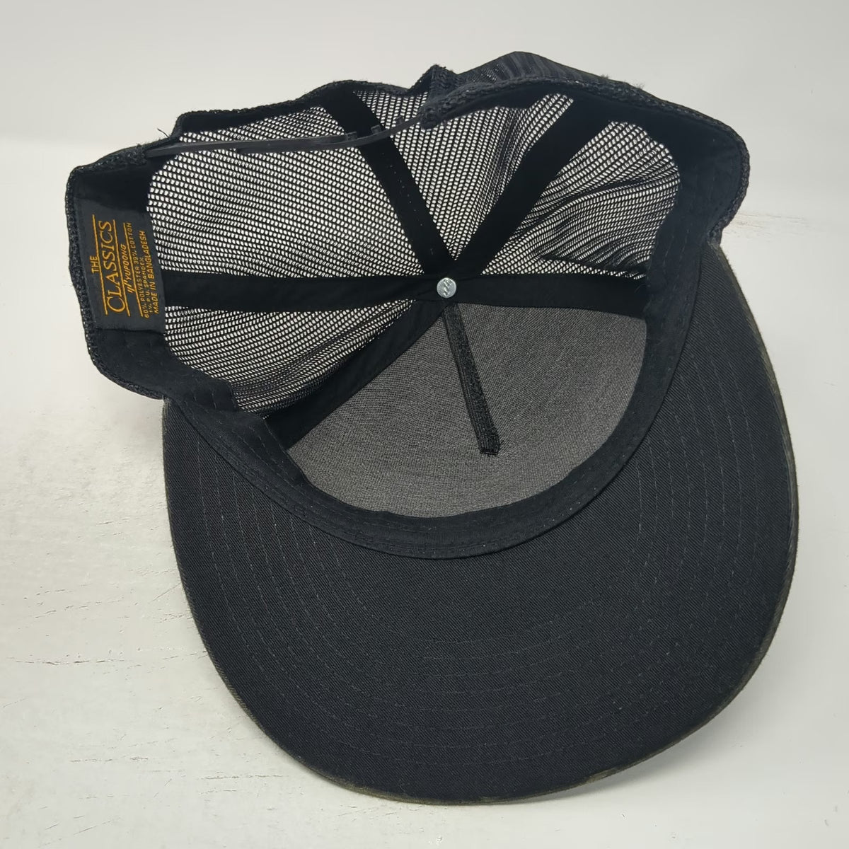 Yupoong Trucker Hat Green One Size Snapback Camo Snake River Oil Gas Patch
