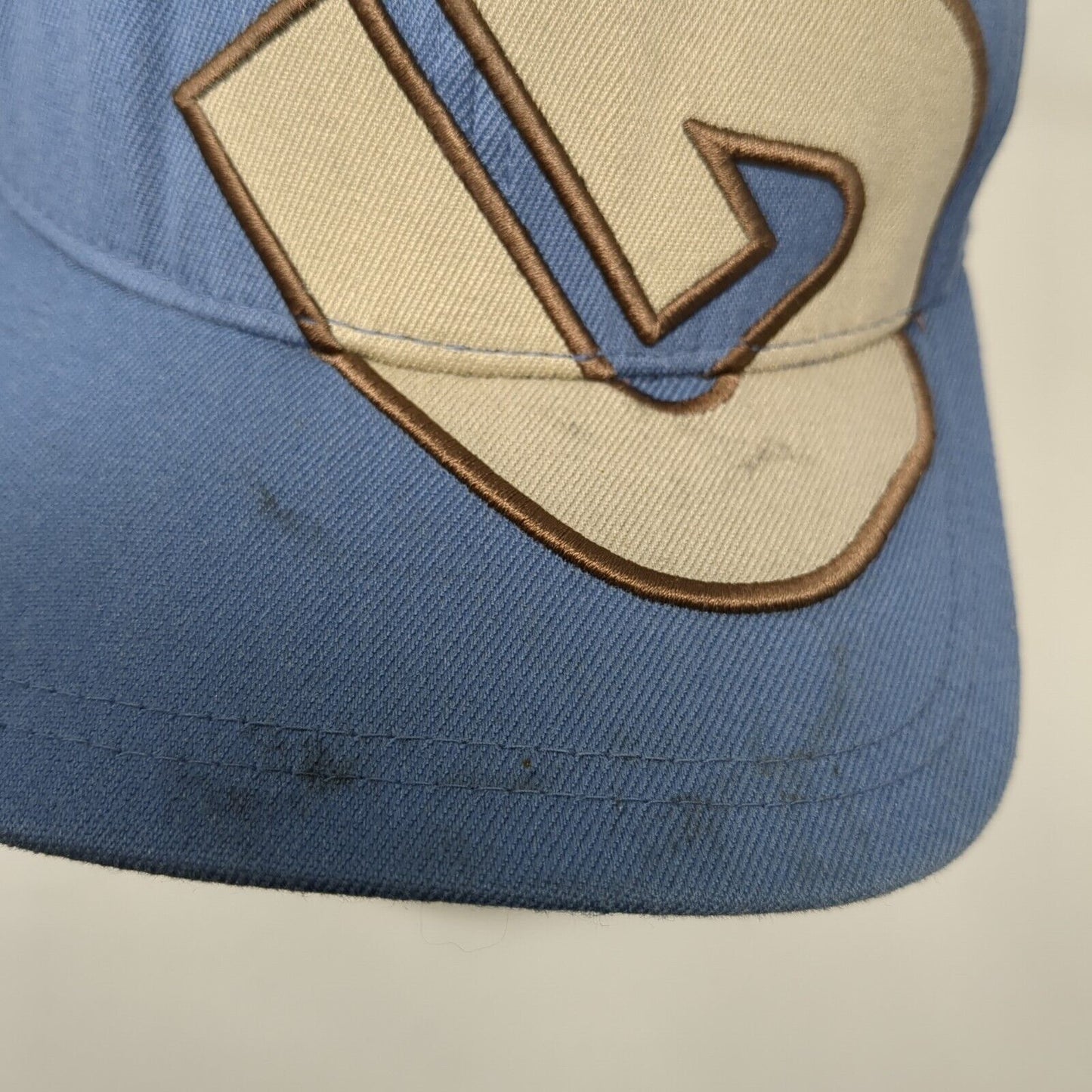 Burton Fitted Hat Blue S/M Flexfit Embroidered Lightweight Vented Holes Yupoong