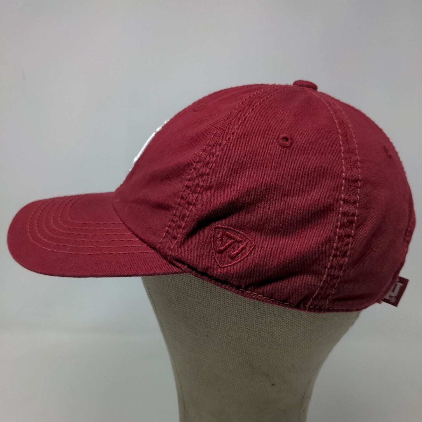 Top of the World Men's Slideback hat Red Embroidered IU Hoosiers Logo Cotton