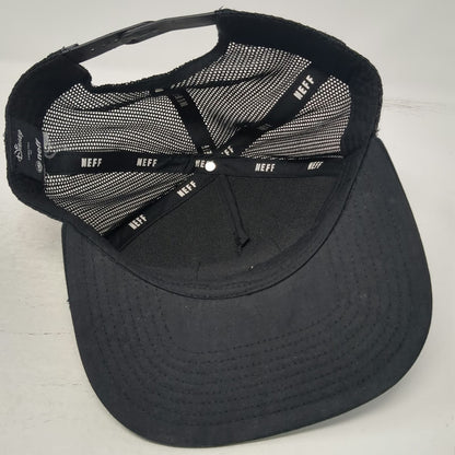 Neff Trucker Hat Black OSFM Mickey Mouse Disney Patch Mesh Snapback Flat Bill