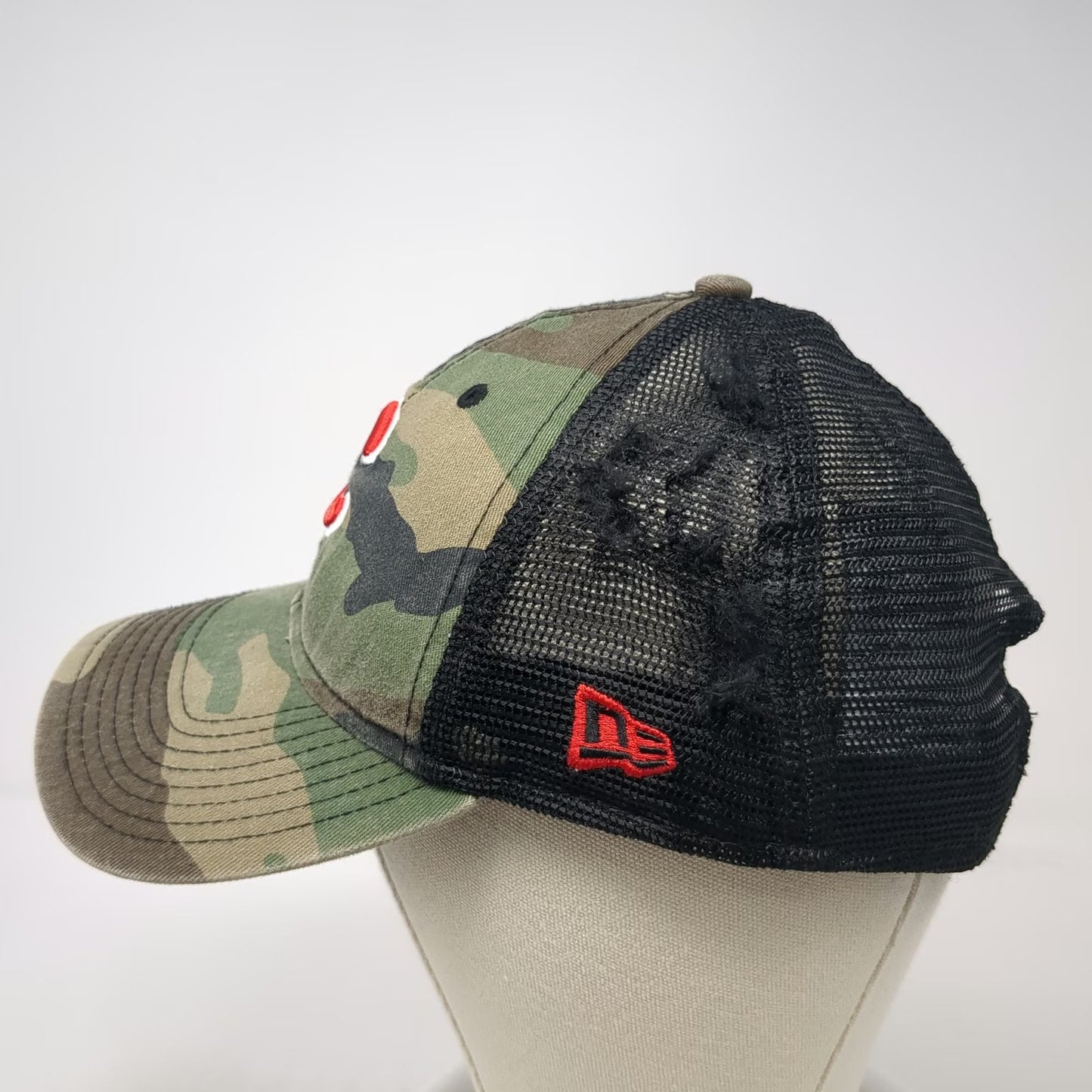 Chicago Cubs MLB New Era Trucker Hat Green Black Camo One Size Mesh Snapback