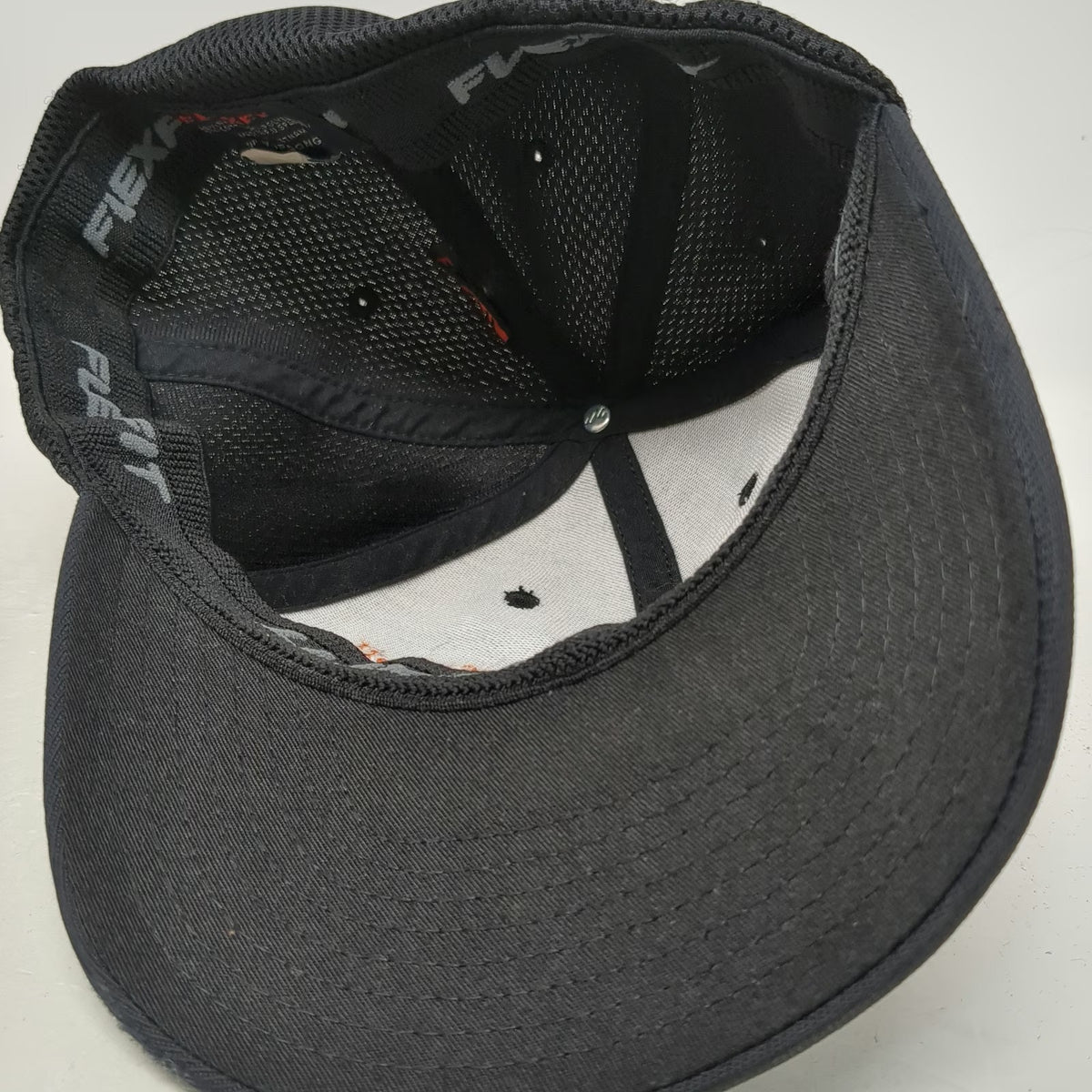 Flexfit Baseball Cap Black XL Grimaldi's Coal Brick Oven Pizzeria Mesh Hat