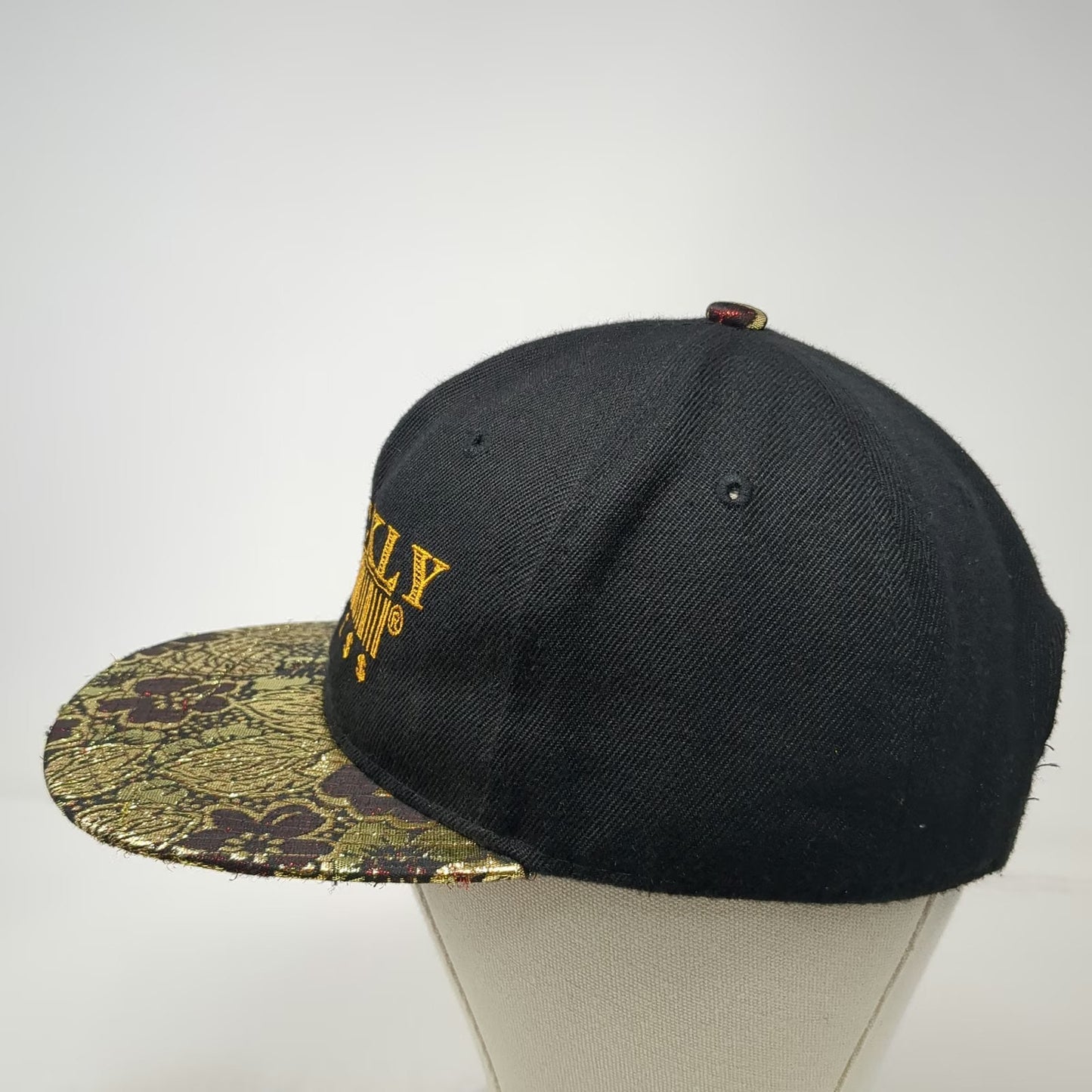 Snapback Black Gold Red OS Floral Brocade Flat Brim Strickly Bizness Logo Hat