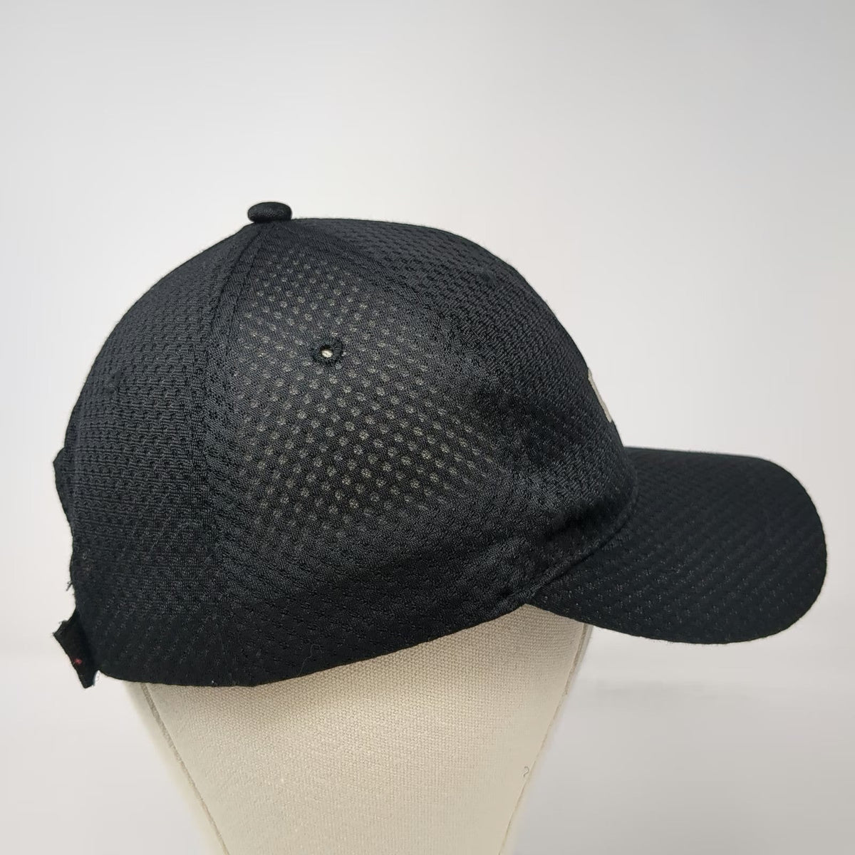 Wawa Baseball Cap Black One Size Performance Mesh Strapback Hat logo Embroidered