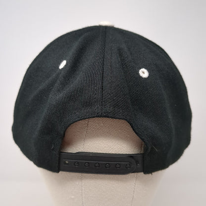 B Claw Logo Snapback Hat Black One Size Embroidered Colorblock 6 Panel