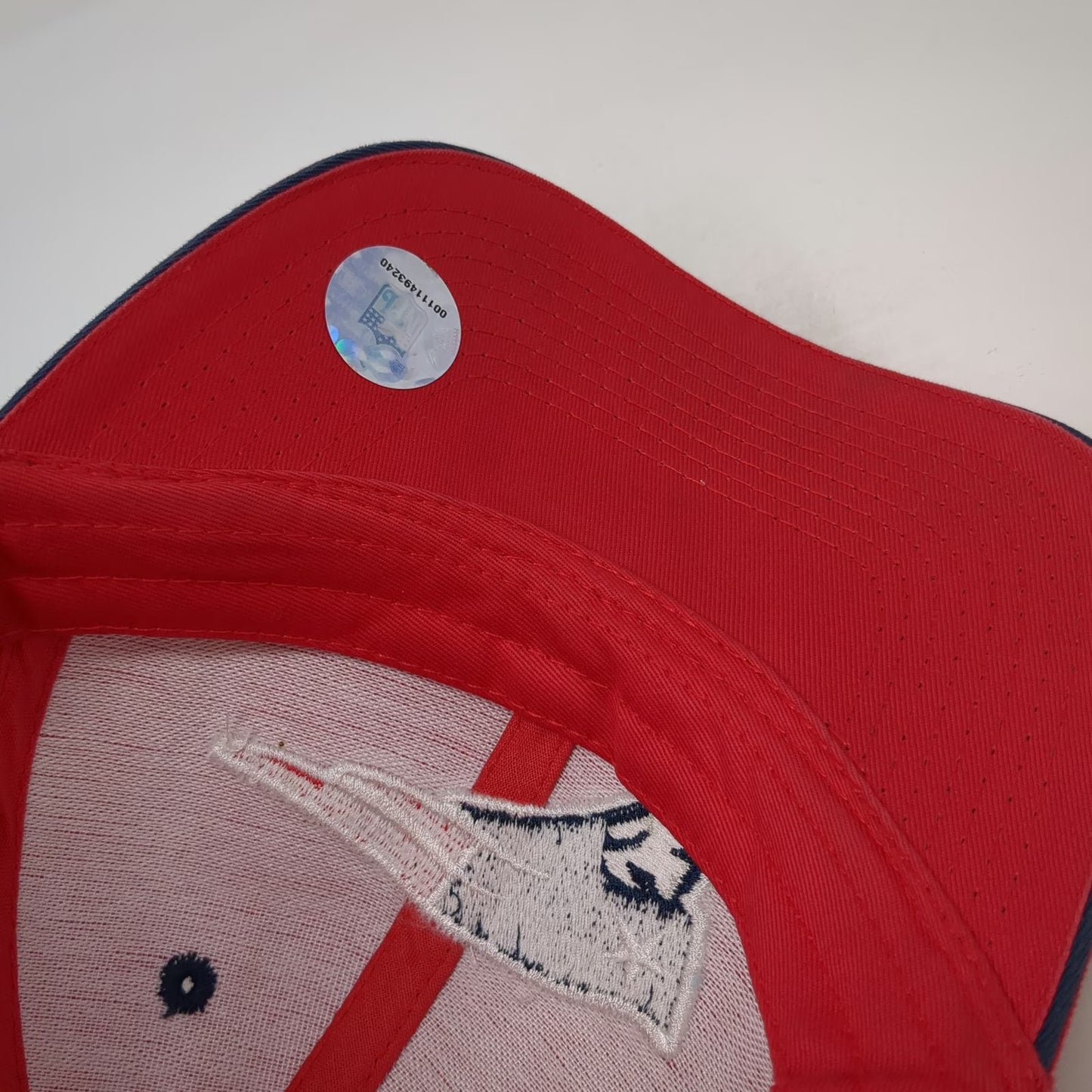 New England Patriots NFL Red One Size Hat Strapback Embroidered Logo Curved Brim
