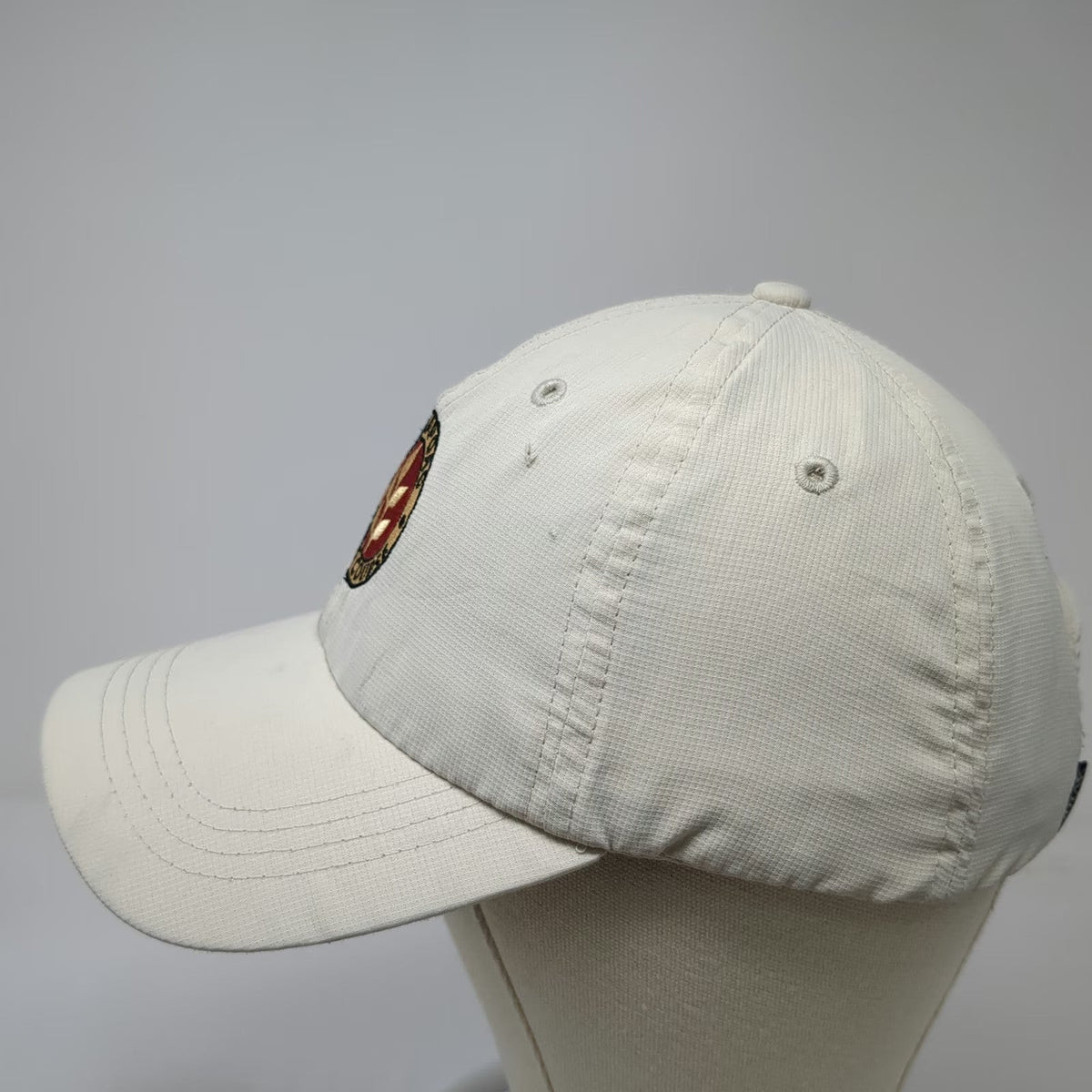 Ouray Ponkapoag Golf Course Hat Beige One Size Baseball Cap Strapback Polyester