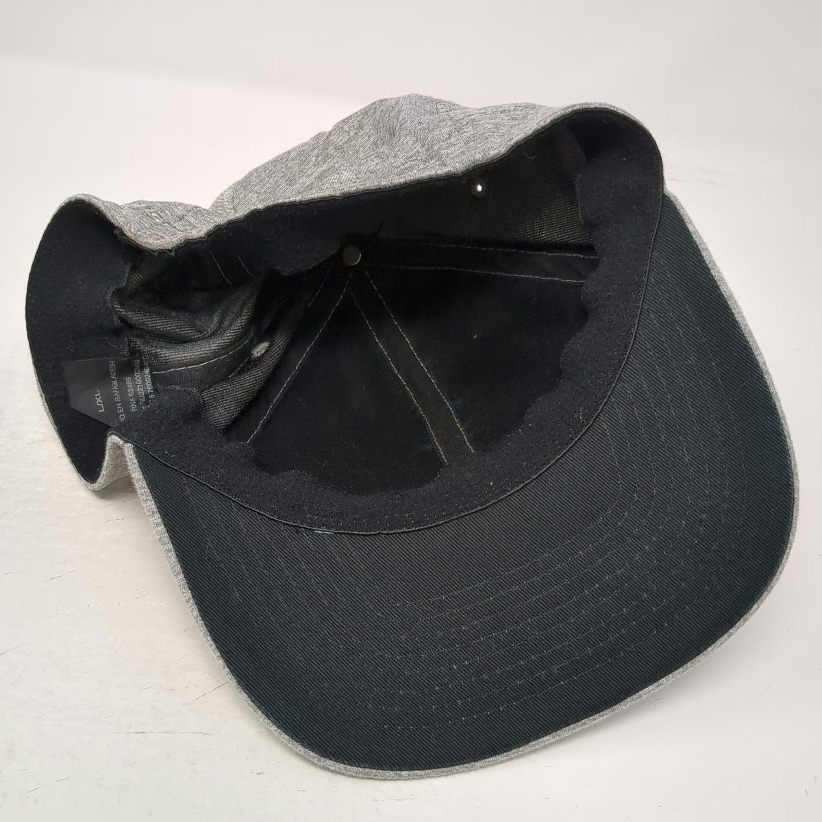 Russell Baseball Cap Gray XL Fitted Stretch Heathered Curved Brim Logo Hat