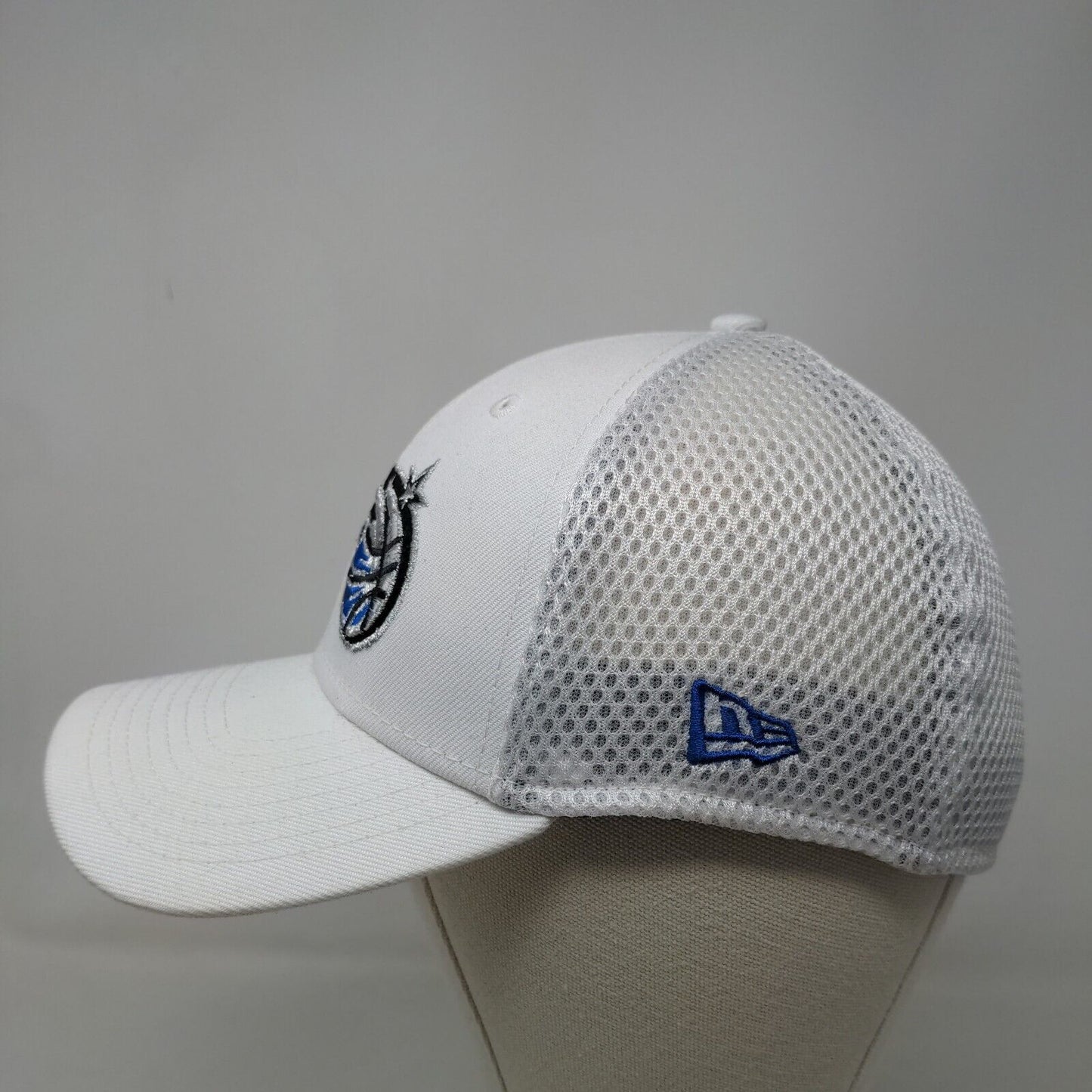 New Era Men's 39Thirty Fitted Hat White M/L Embroidered Orlando Magic Logo