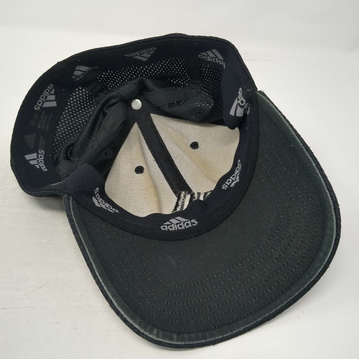 Adidas Baseball Cap Black XL Tonal Logo Performance Mesh Stretch Fit Hat