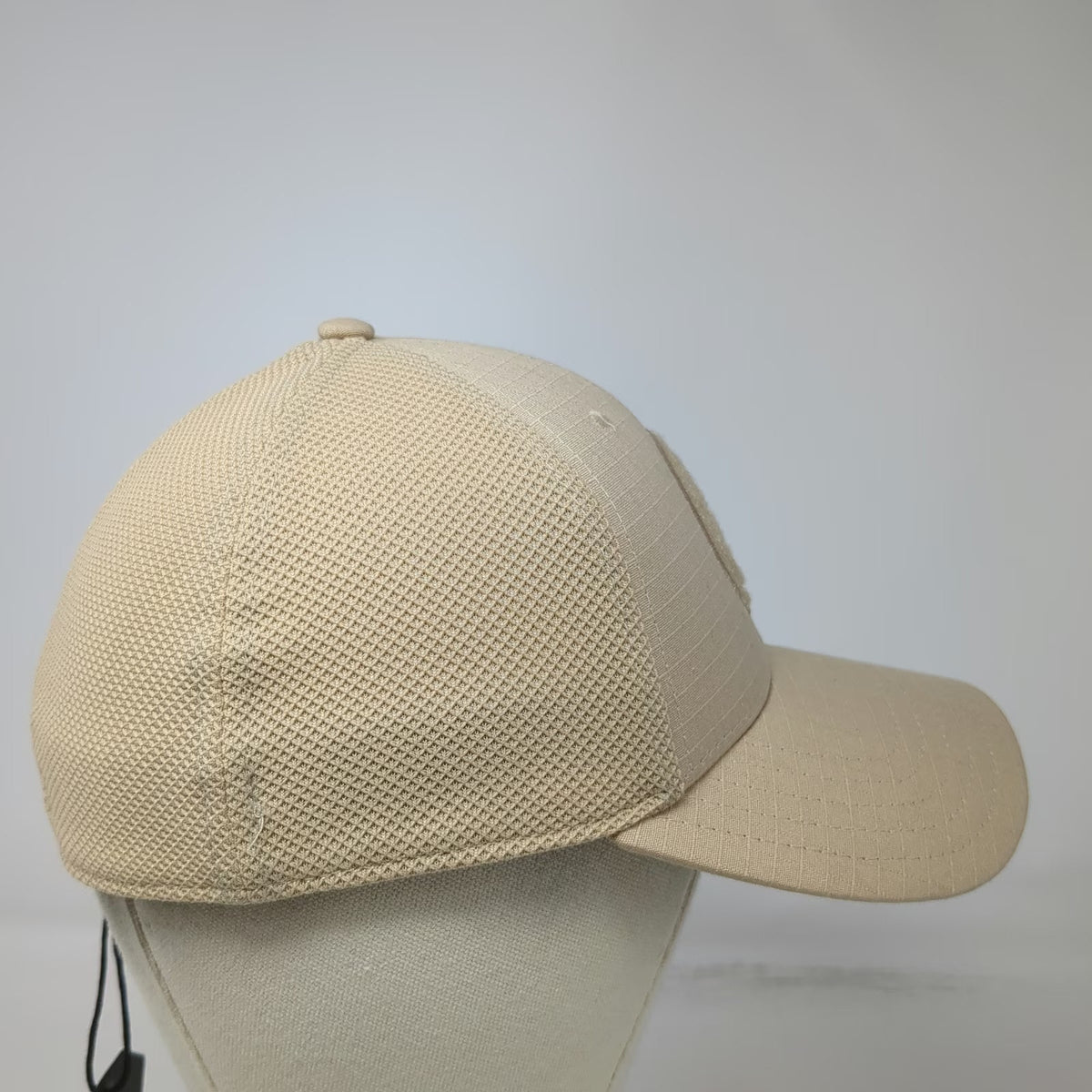 Beretta Baseball Cap Beige M Shield Logo Mesh Back Flexfit Shooting Hat W/Tags