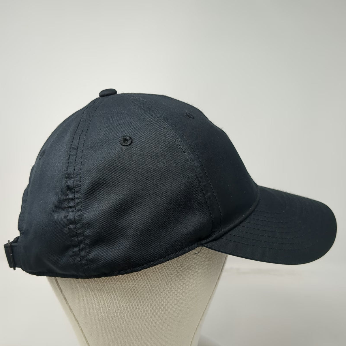 Nike Baseball Cap Black L Dri-FIT Mickey Mouse Adjustable Slideback Strap Hat