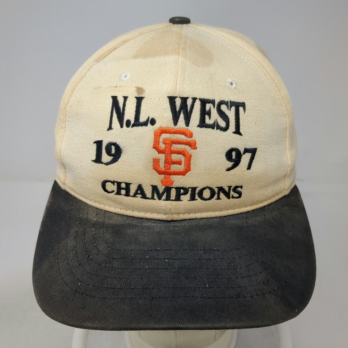 San Francisco Giants MLB Twins Enterprise Snapback Hat Beige 97 NL West Vintage