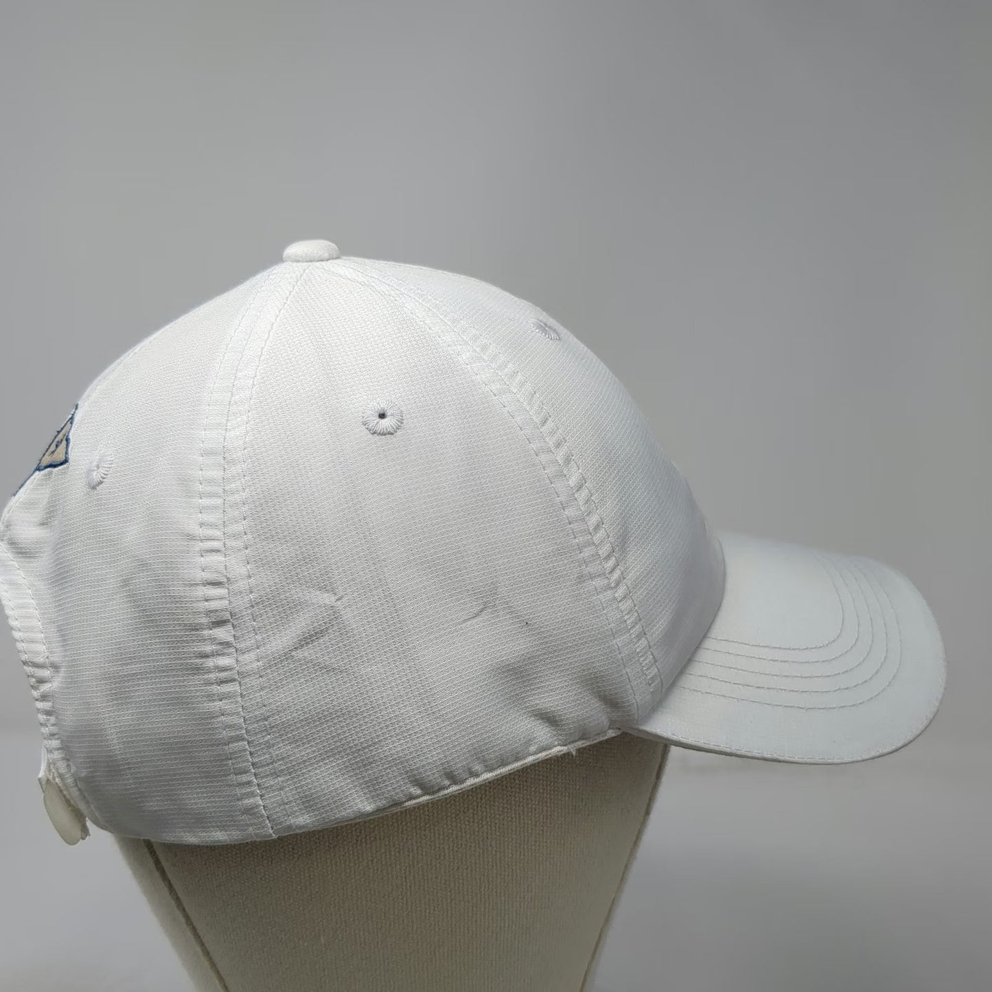 Babolat Baseball Cap White One Size Polyester Strapback Logo Pennant Tennis Hat