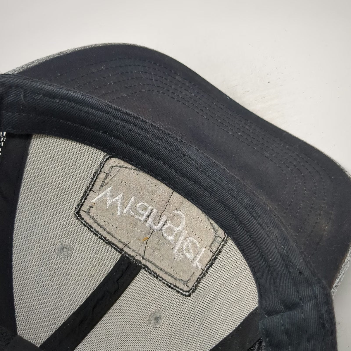 Wrangler Trucker Hat Gray One Size Snapback Mesh Back Logo Patch Heathered