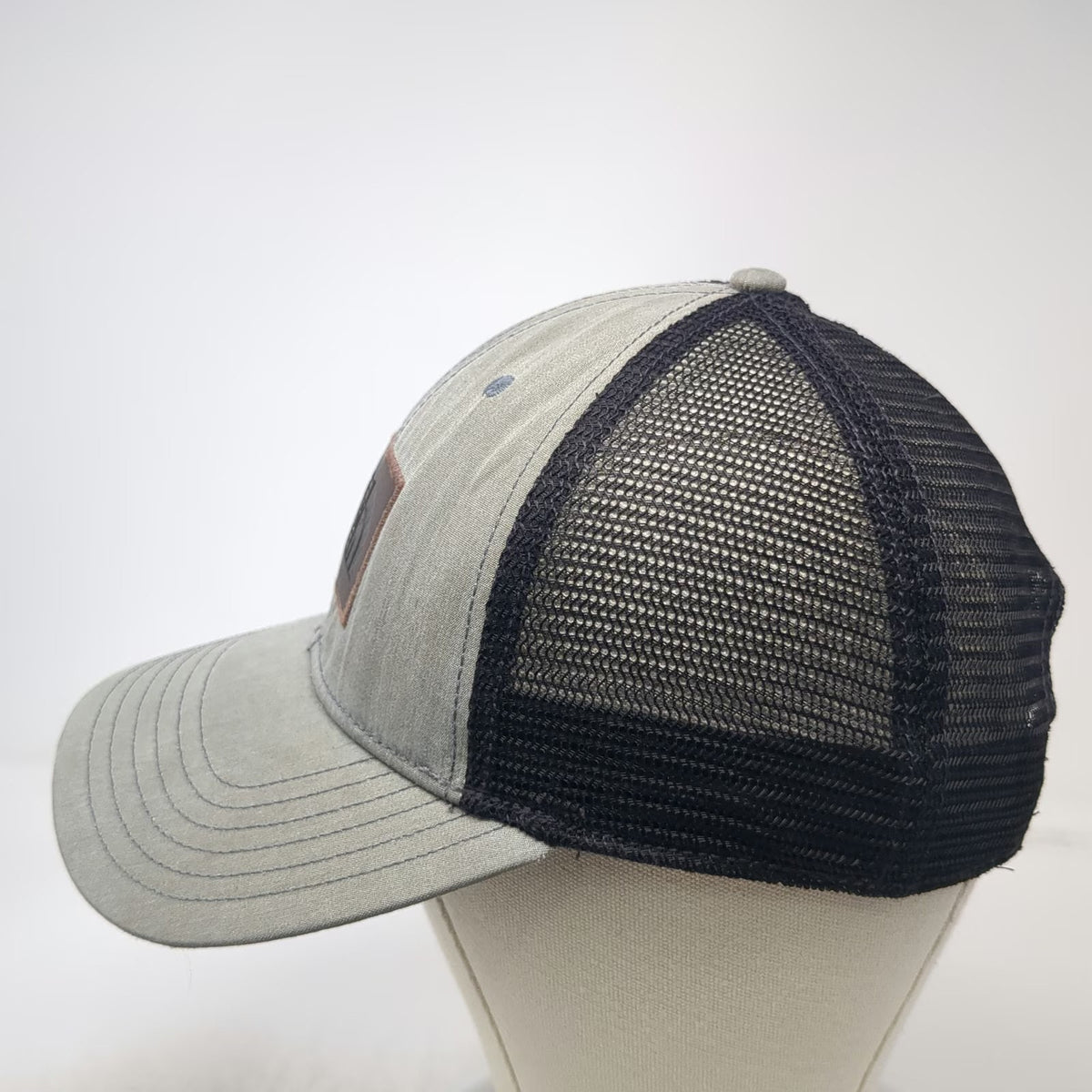 The North Face Trucker Hat Gray One Size Brown Logo Patch Mesh Back Snapback