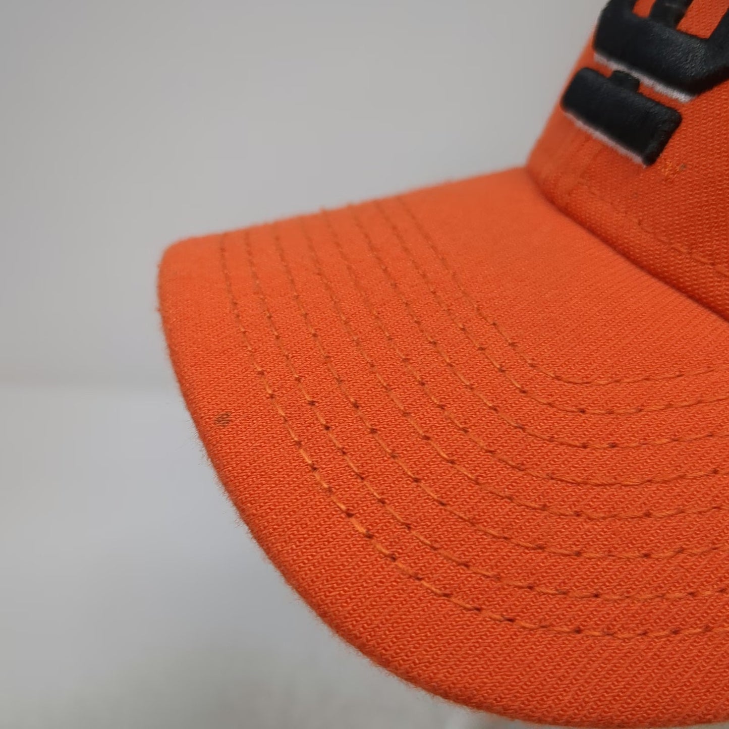 New Era Idaho State Bengals NCAA Cap Orange M 39THIRTY Stretch Fit Curved Hat