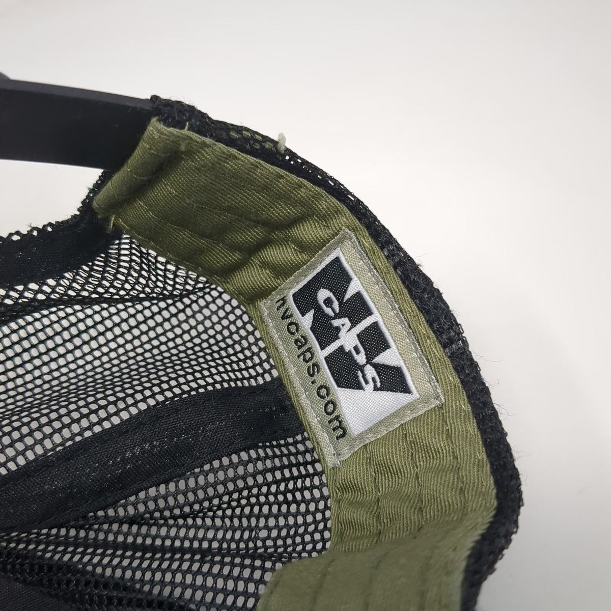 NV Caps Trucker Hat Green One Size 101st Airborne Screaming Eagle Mesh Snapback