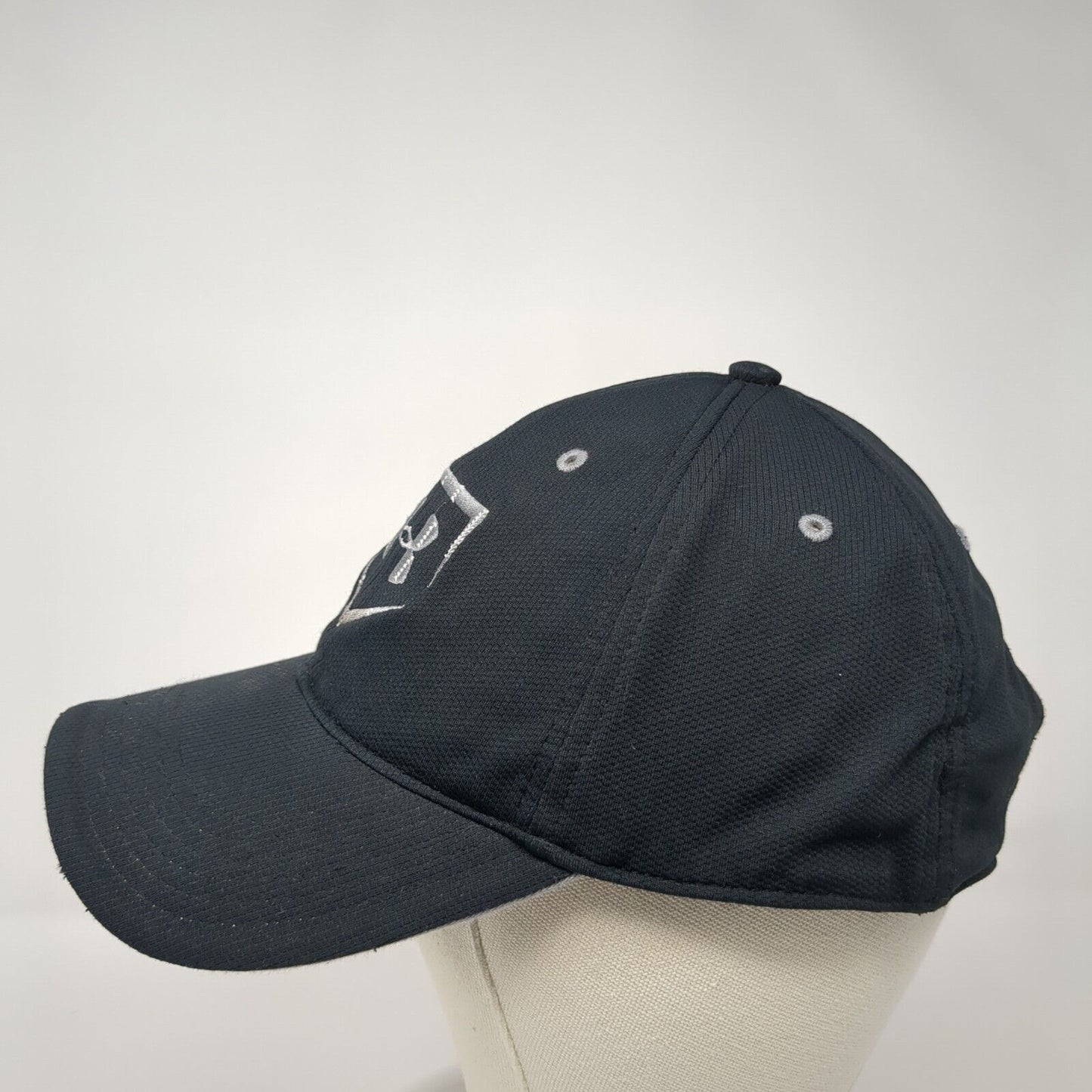 Under Armour HeatGear Strapback Hat Black One Size Adjustable 6 Panel