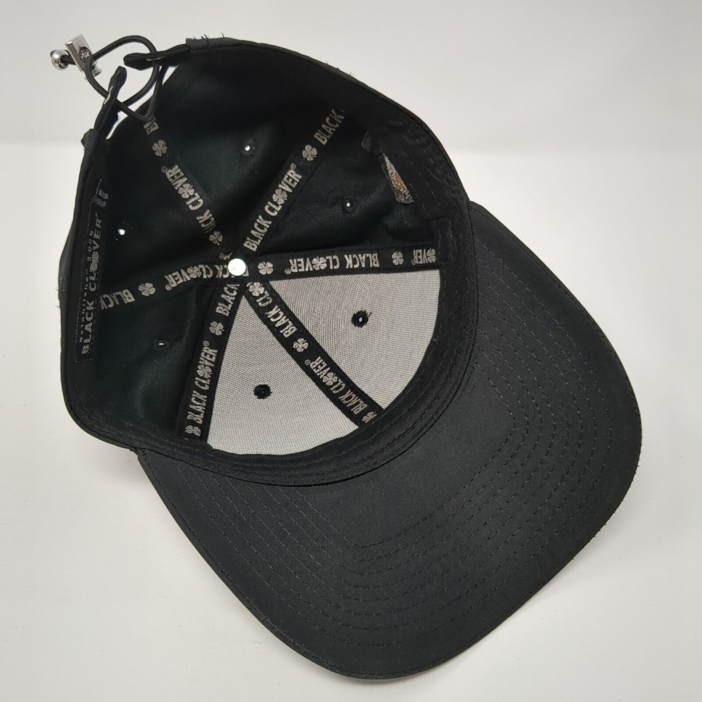 Black Clover Live Lucky Toggle Back Hat Black One Size Adjustable