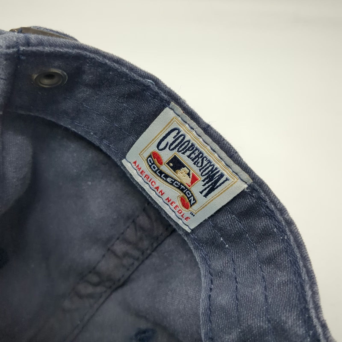 American Needle MLB New York Yankees Blue White One Size Baseball Cap Logo NY