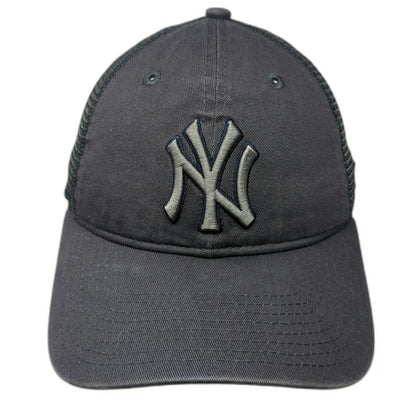 New York Yankees MLB New Era Trucker Hat Gray OSFM Snapback Mesh 9TWENTY Curved