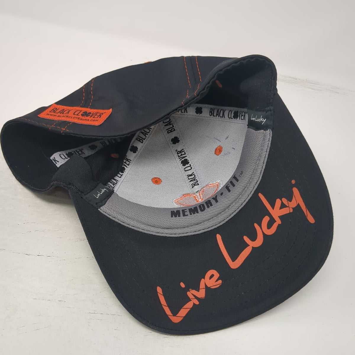 Black Clover Baseball Cap Orange XL Memory Fit Live Lucky Contrast Stitch Hat