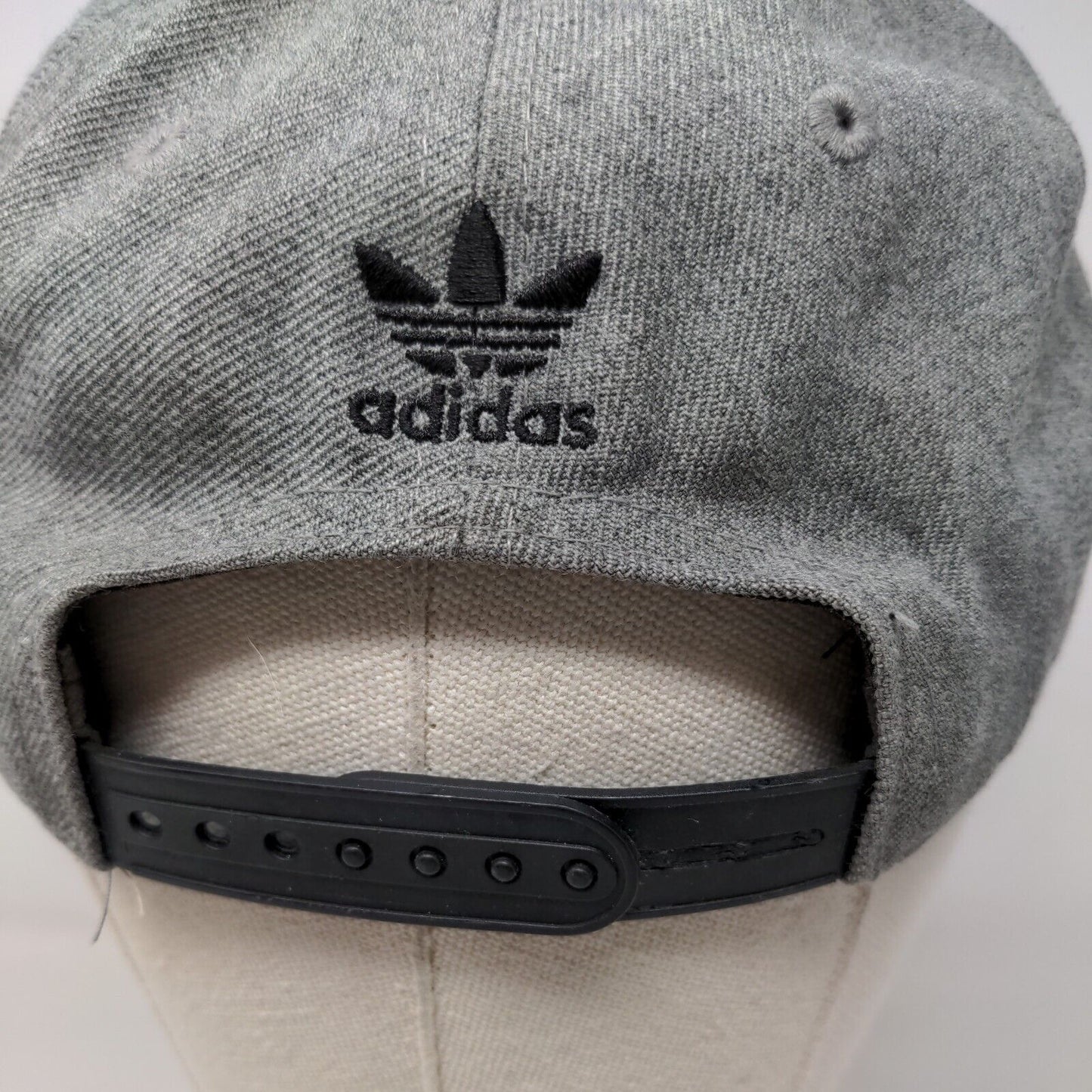 Adidas Trefoil Snapback Hat Gray OSFM Embroidered Colorblock 6 Panel