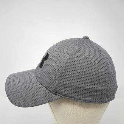 Under Armour Fitted Hat Gray M/L Lightweight Breathable Embroidered 6 Panel