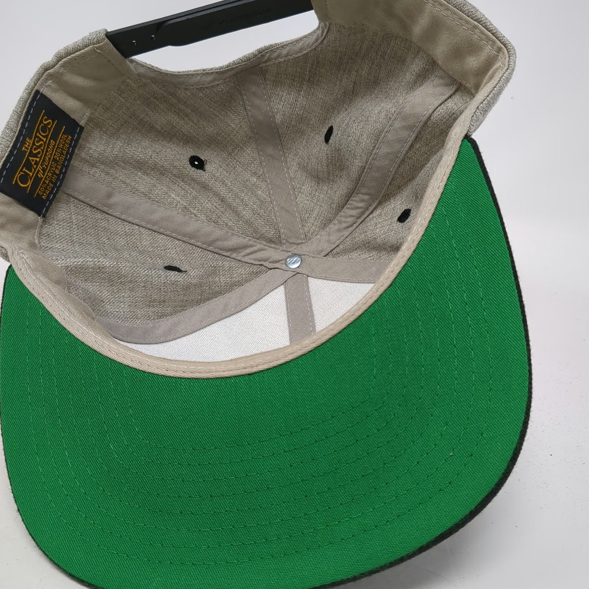 Yupoong Snapback Hat Gray Black One Size Toobs Distribution Flat Brim Green
