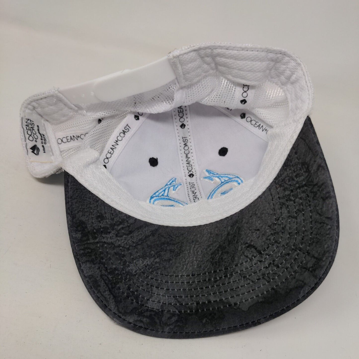 Realtree Ocean + Coast Snapback Mesh Back Trucker Hat Multi OSFM 6 Panel