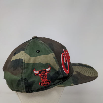 NBA Chicago Bulls Snapback Camo Hat Hardwood Classics Size M/L Embroidered Logo