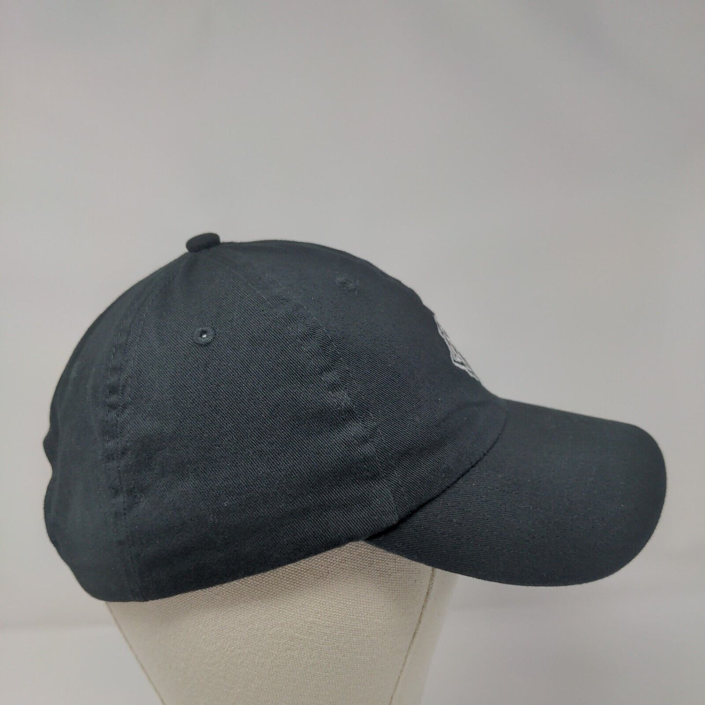 Unbranded Strapback Hat Black One Size Adjustable Embroidered 6 Panel Cotton