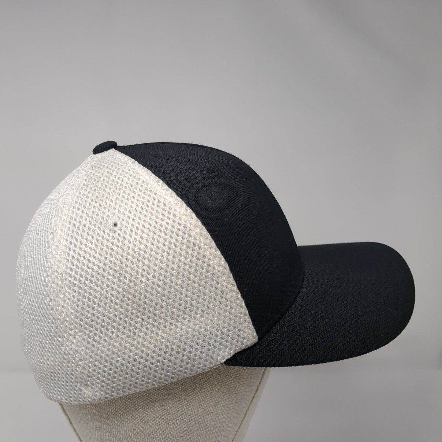 Yosemite Farm Credit Fitted Mesh Back Hat Black S-M Flexfit Yupoong