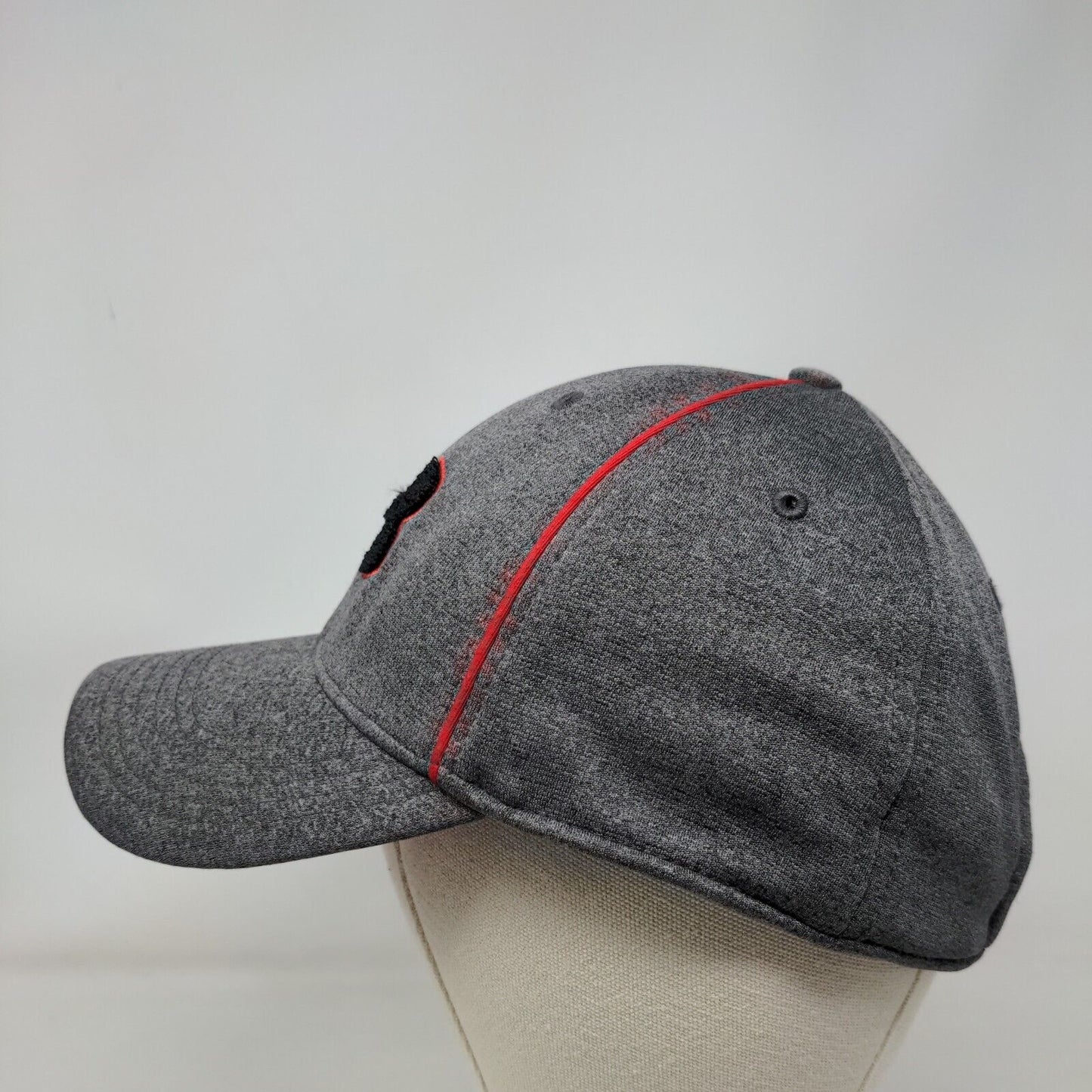 Under Armour Strapback Hat Gray OSFA Embroidered Adjustable Vent Holes