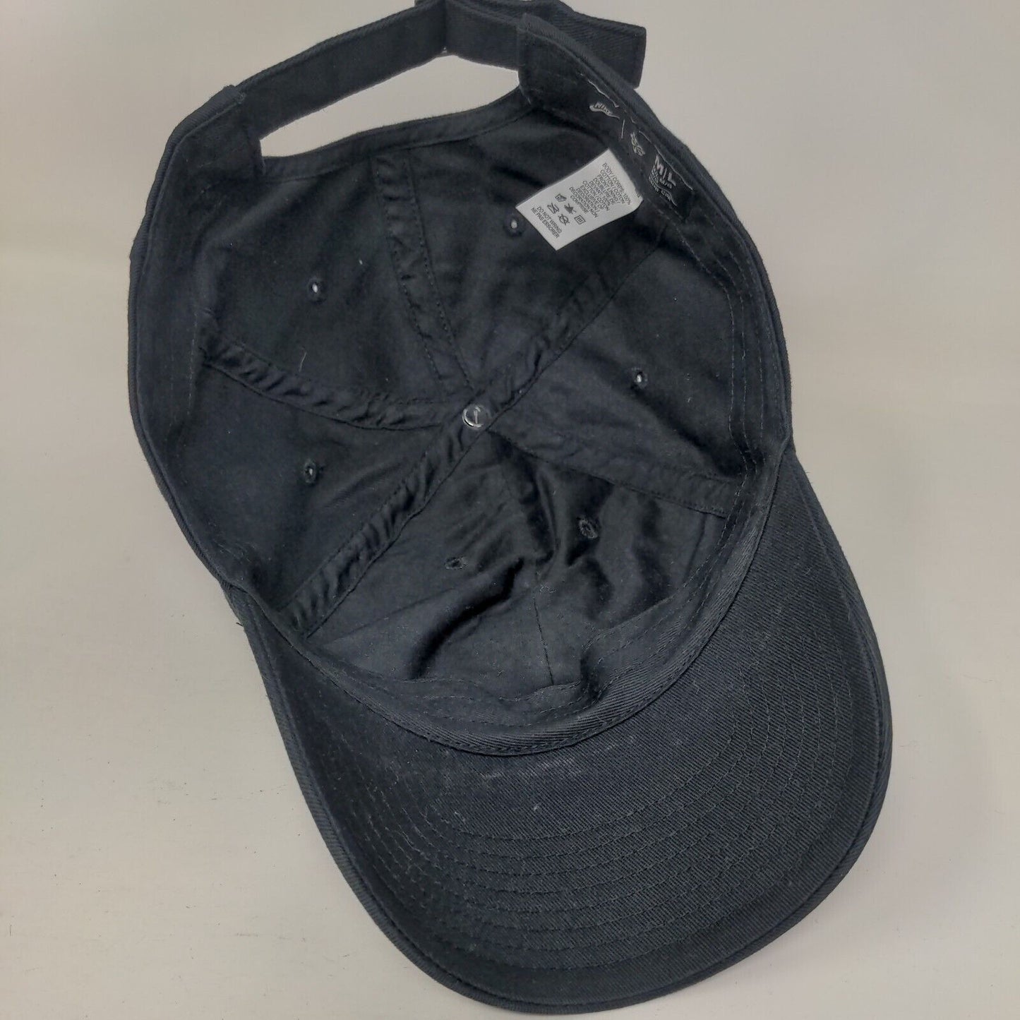 Nike Slideback Hat Black M/L Adjustable Embroidered Swoosh Club Cap Cotton