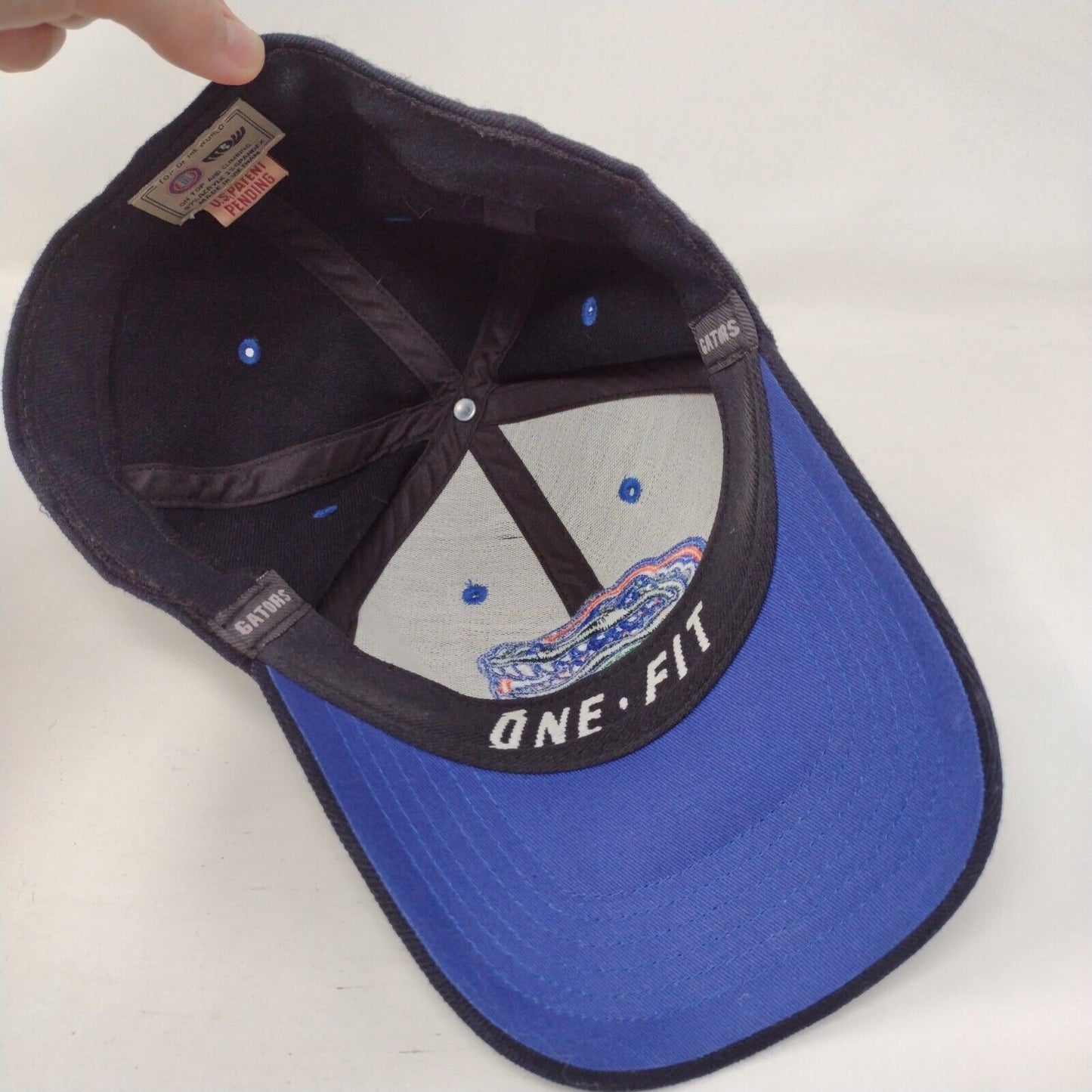 Florida Gators Fitted Hat Black Embroidered Logo Top of the World NCAA