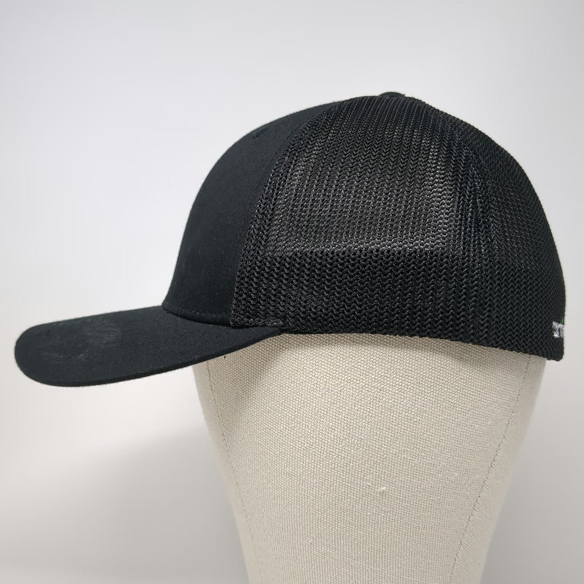 Port Authority Baseball Cap Black M Mesh Back Flexfit Corwin Ford Nampa Hat
