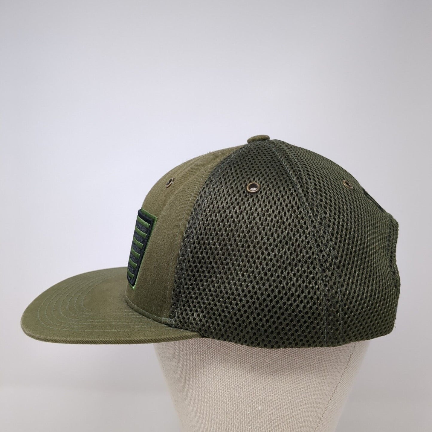 USA Flag Snapback Trucker Hat Green OS Adjustable Embroidered Patriotic Pit Bull