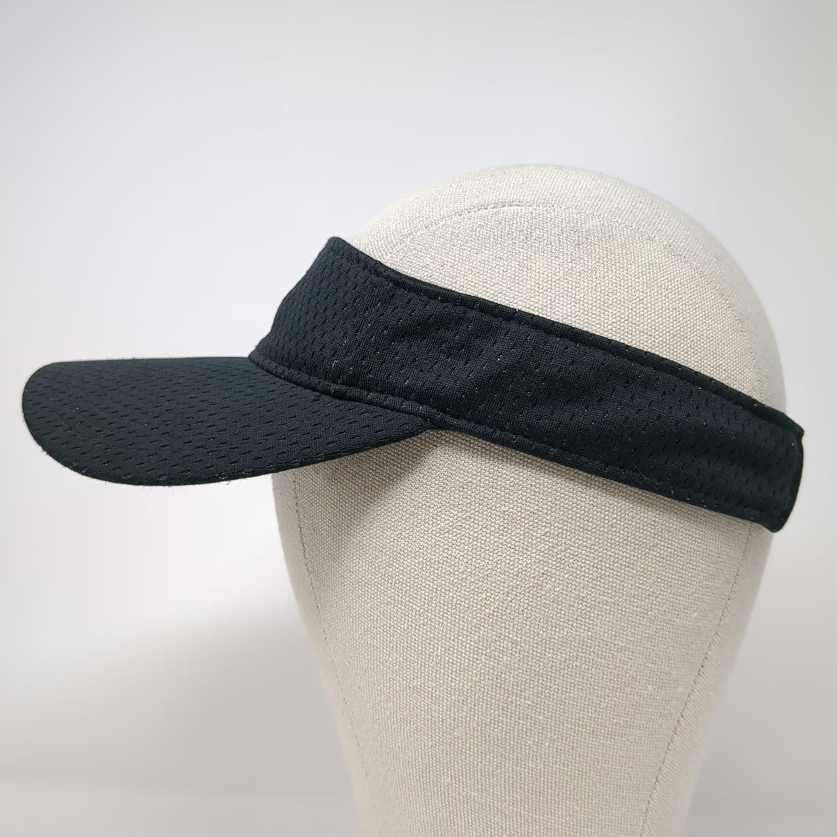 Nike Visor Black One Size Mesh Adjustable Embroidered Logo Sport Golf Tennis Hat