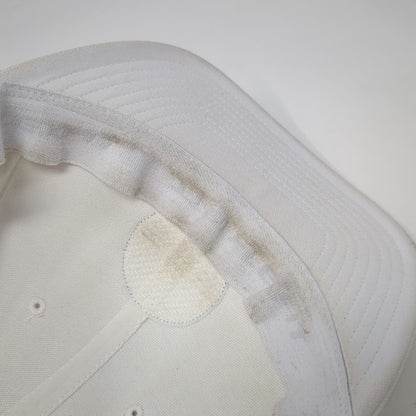 TravisMathew Snapback White One Size 110 Flexfit Patch Golf Hat Structured 2007