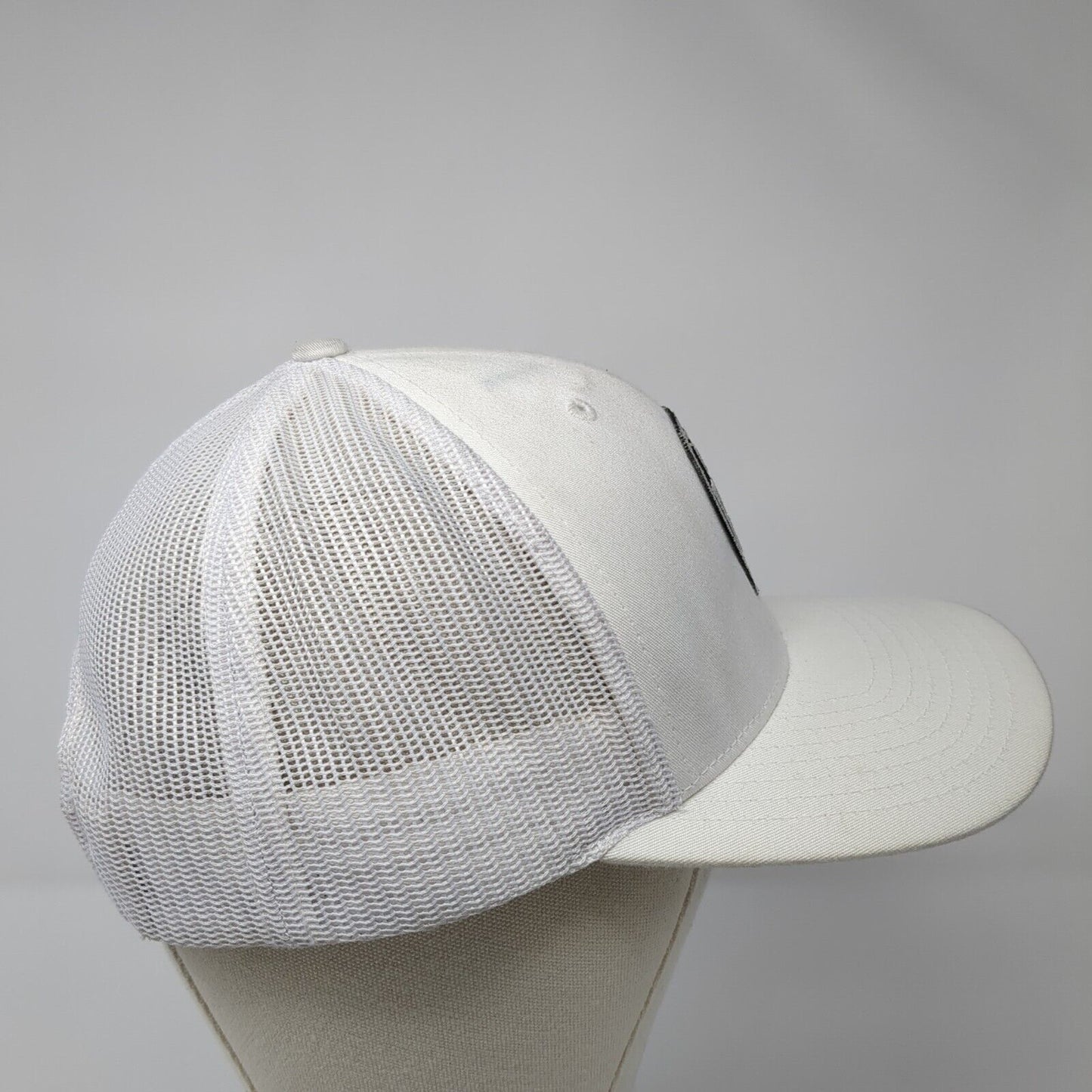 Golf 208 Strapback Hat White OS Adjustable Embroidered Mesh Back Richardson