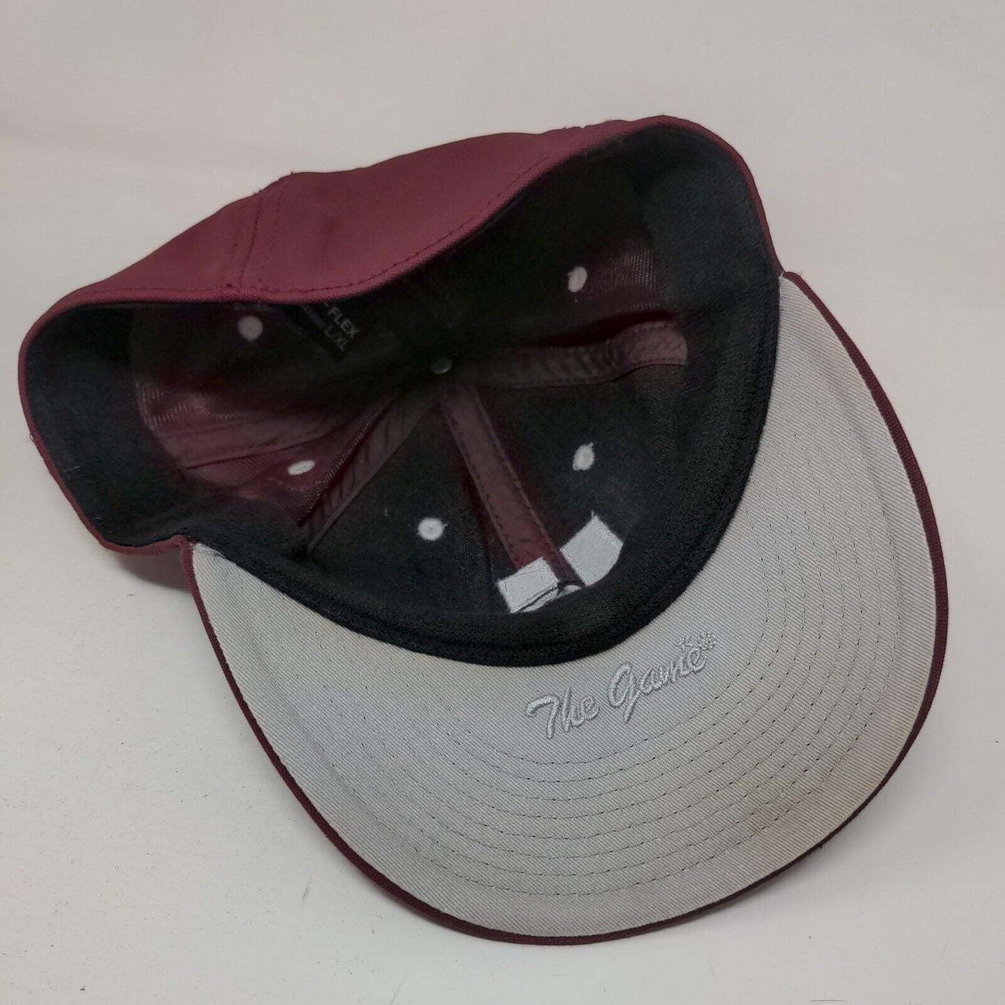 The Game Pro Fitted Hat Red Burgundy L/XL Gametek Embroidered Vented Holes