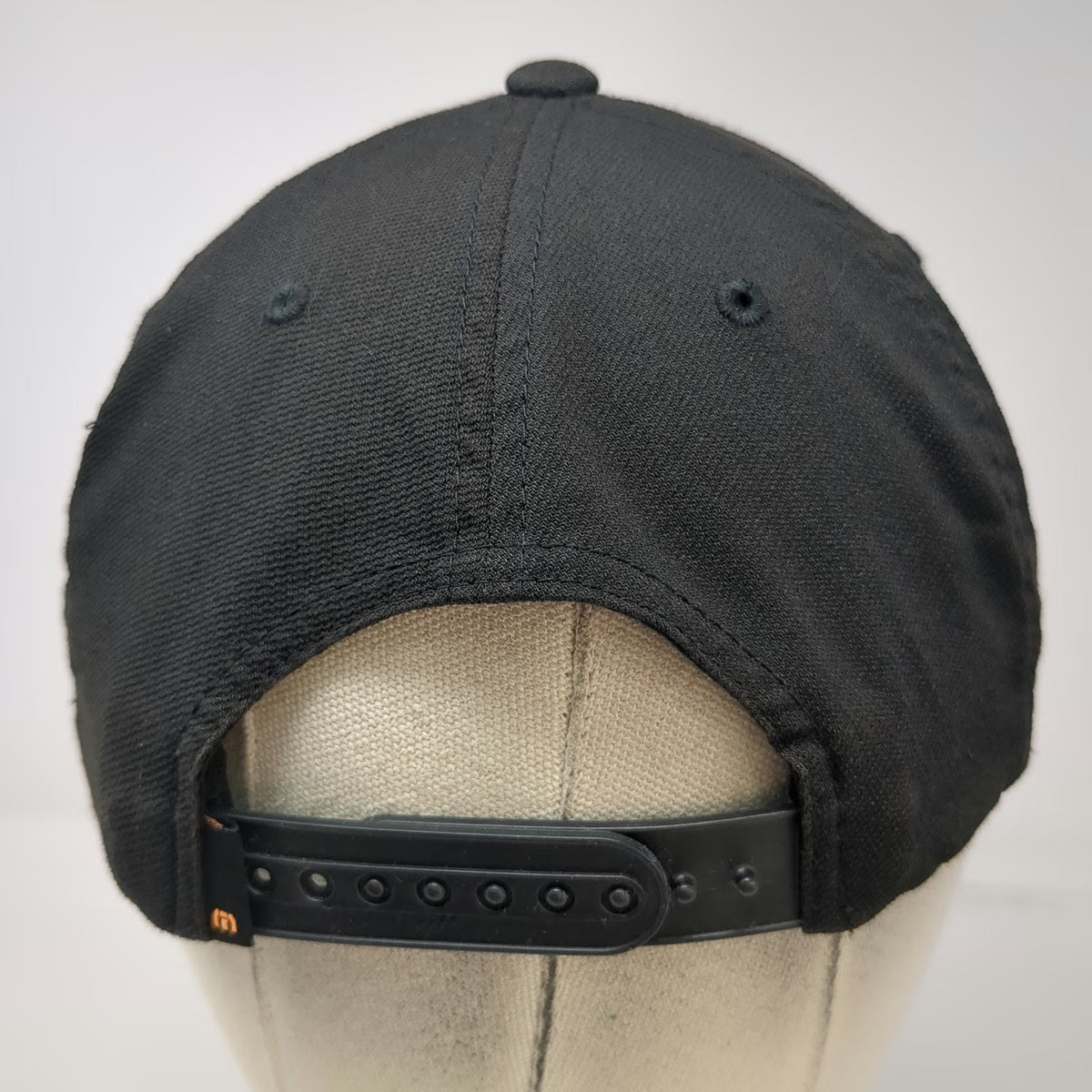 TravisMathew Snapback Black Hat One Size Arches National Park Utah Golf Patch