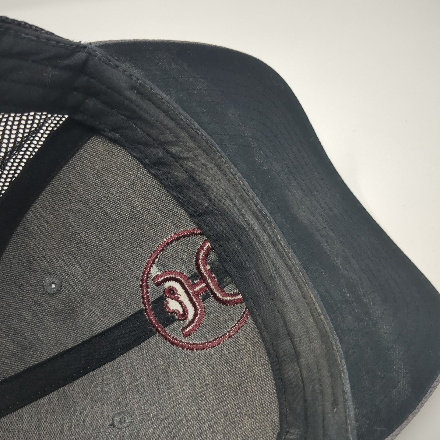 Get Your Hooey Snapback Mesh Back Trucker Hat Gray One Size Embroidered