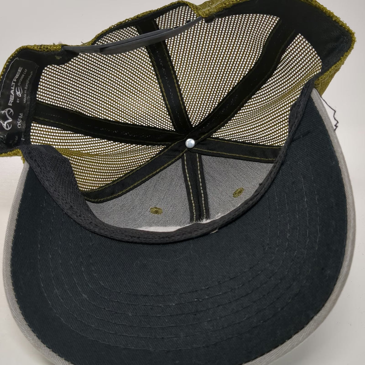 Realtree Trucker Hat Gray One Size Mesh Back Antler Logo Sunset Patch Snapback
