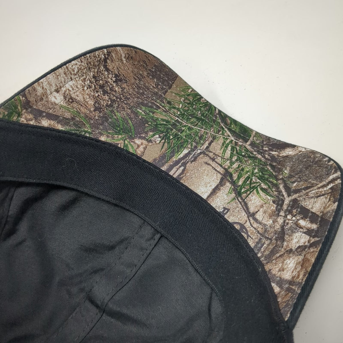 Under Armour Snapback Hat Black One Size Camo Logo Underbrim 6 Panel