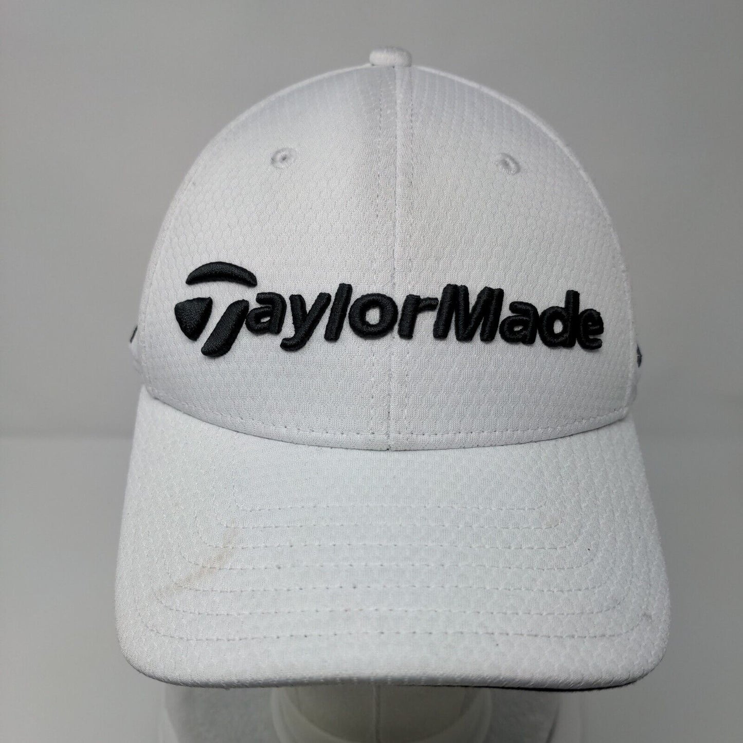 TaylorMade TP5 Fitted Golf Hat White L/XL A-Flex Embroidered 6 Panel Polyester